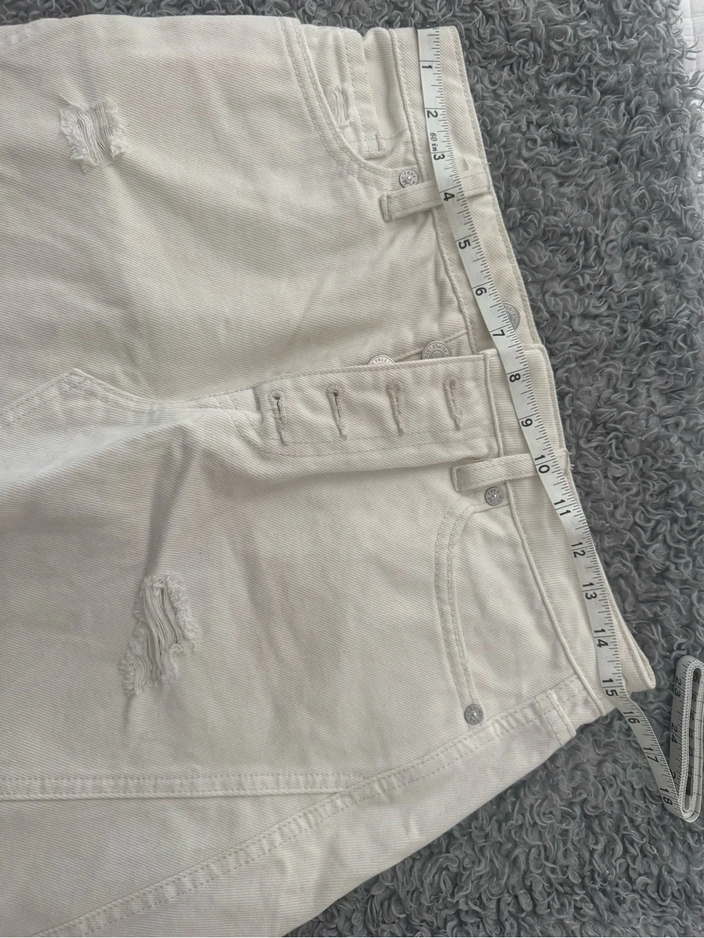 Free People Cream Distressed Denim Mini Skirt - Size 26 - Picture 7 of 7